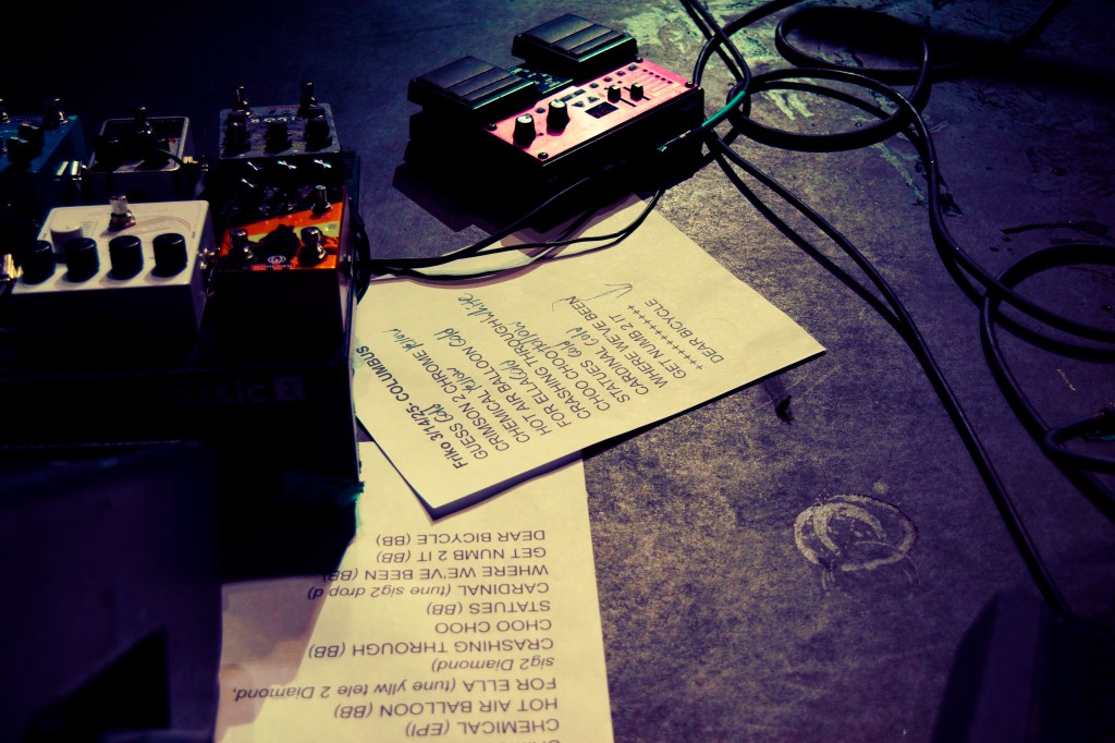 GALLERY & REVIEW: Friko – A&R Music Bar, Columbus, OH,&nbsp;3/14/25